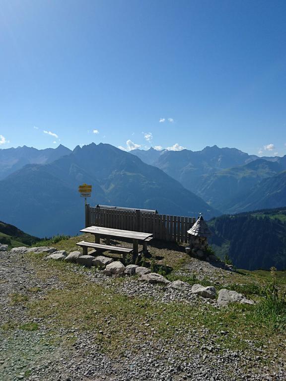 Ferienhaus Lechtaler Alpen Bach  Extérieur photo